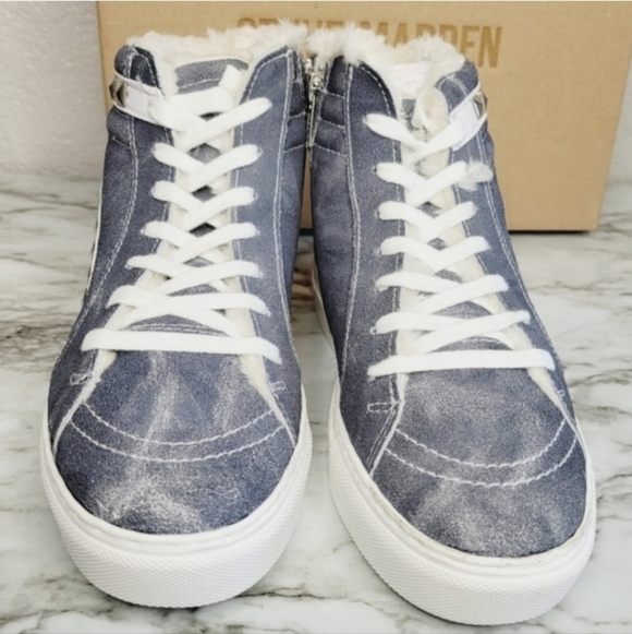 Steve Madden Tracey Leather Upper Faux Fur Studded Sneakers size 7 Booties New - Picture 2 of 6